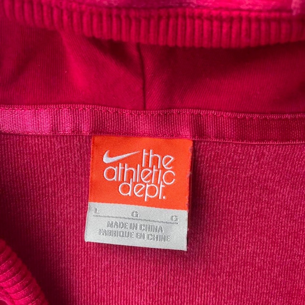 Nike Bundle Includes Two Nike Items. - image 2